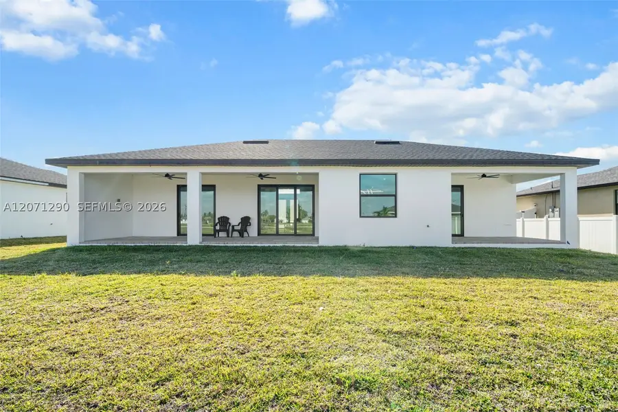 317 NE 15th Ter, Cape Coral, FL 33909 - #3