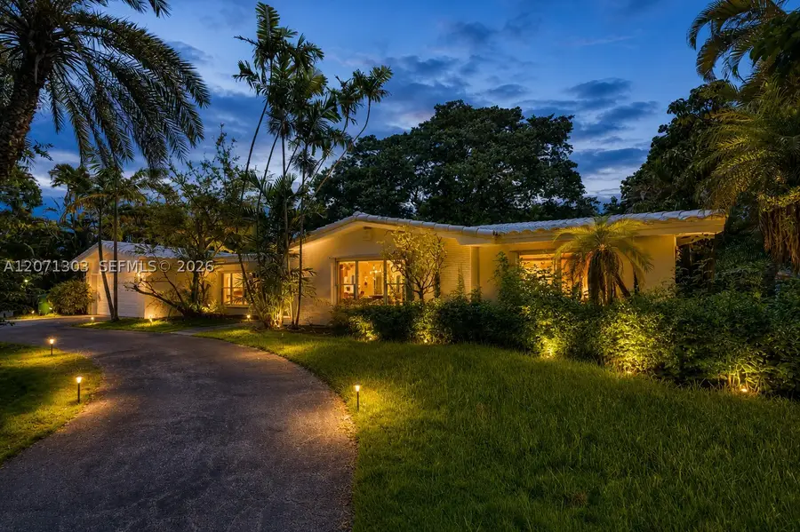 11890 SW 72nd Pl, Pinecrest, FL 33156 - #2