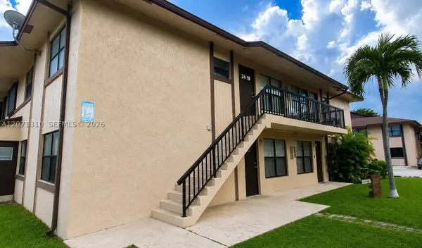 6605 W 26th Dr #24-18, Hialeah, FL 33016