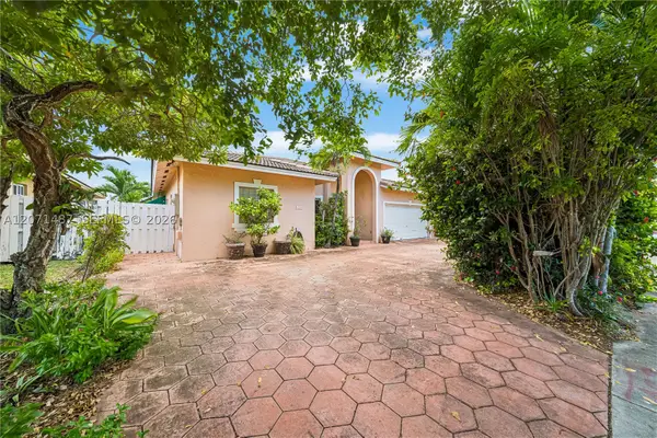 1220 SW 139th Ave, Miami, FL 33184