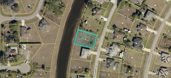 560 Pachman Circle, Lehigh Acres, FL 33974