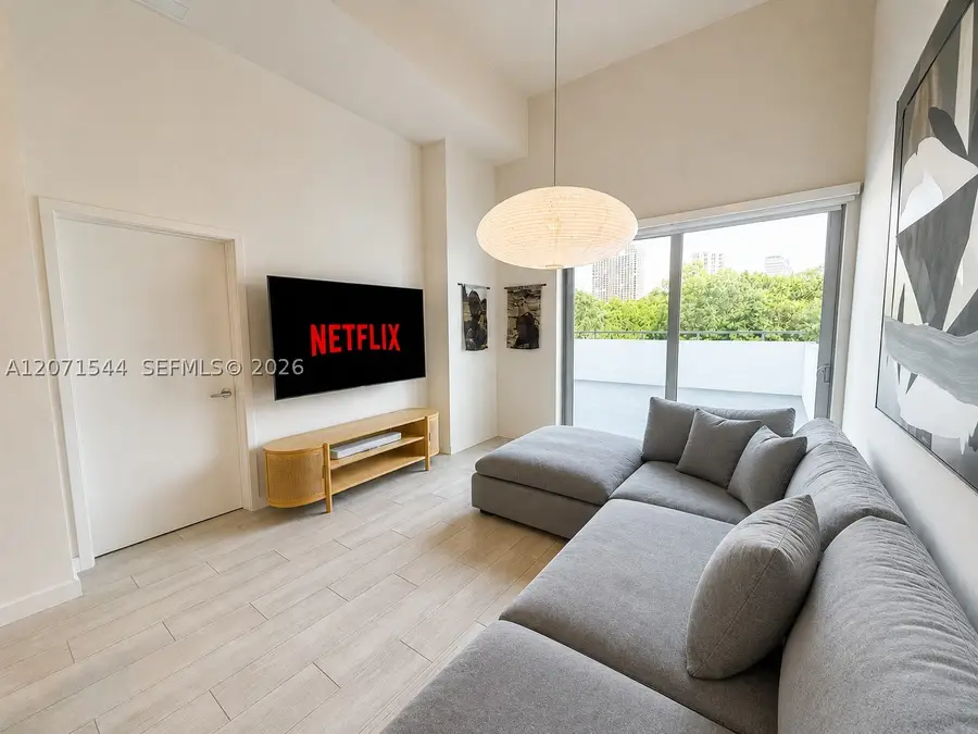1600 SW 1st Ave #303, Miami, FL 33129 - #3