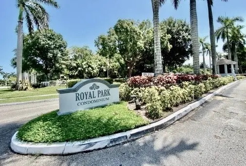 Address Withheld By Seller, Oakland Park, FL 33309