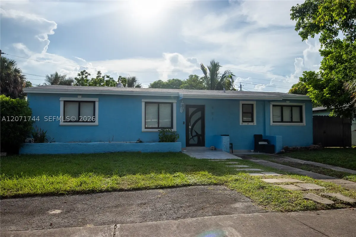 901 NW 33rd Dr, Lauderhill, FL 33311 - #1