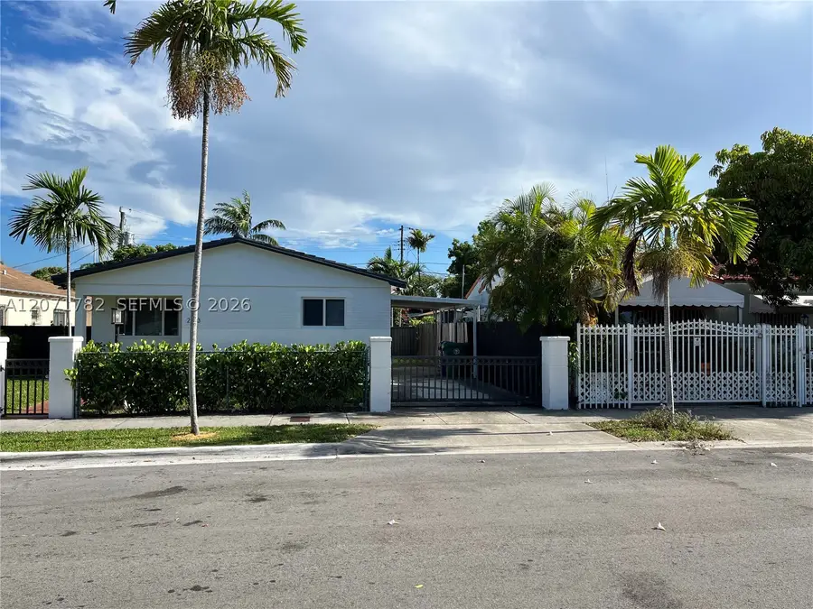 2353 SW 4th St, Miami, FL 33135 - #2