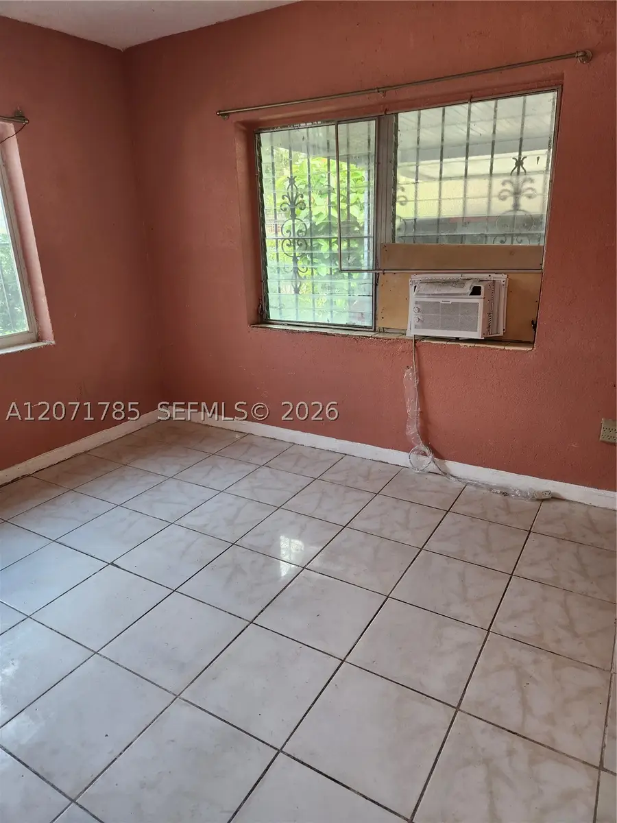 6950 NW 6th Ct, Miami, FL 33150 - #3