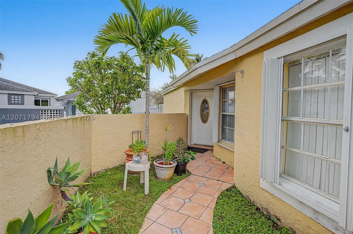 14963 SW 74th Ter, Miami, FL 33193 - #1