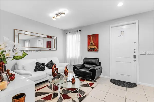 14061 SW 276th St, Homestead, FL 33032