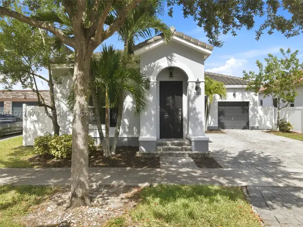 9232 SW 171st Ct, Miami, FL 33196