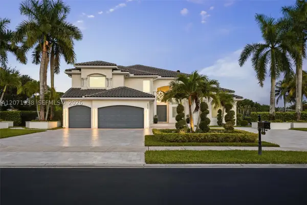 3526 Juniper Ln, Davie, FL 33330
