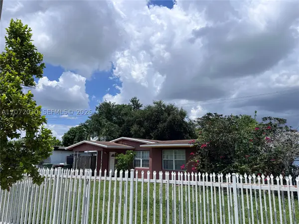 Address Withheld By Seller, Hialeah, FL 33010