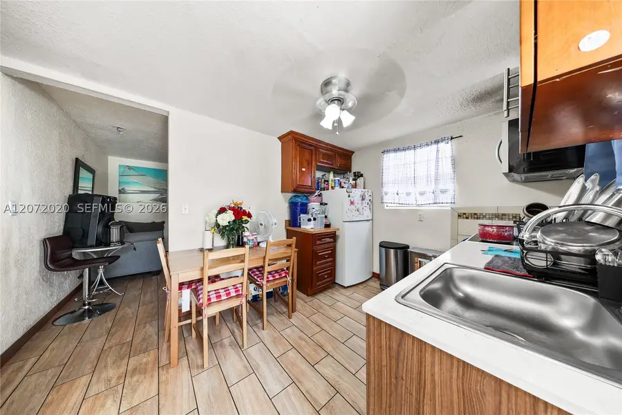 2151 NW 42nd St, Miami, FL 33142 - #3