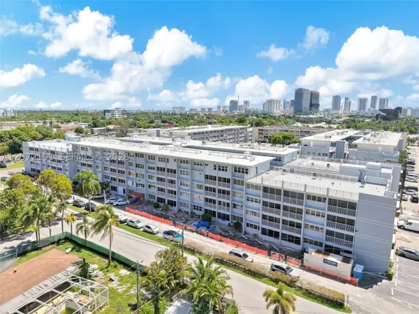 215 SE 3rd Ave #206B, Hallandale Beach, FL 33009