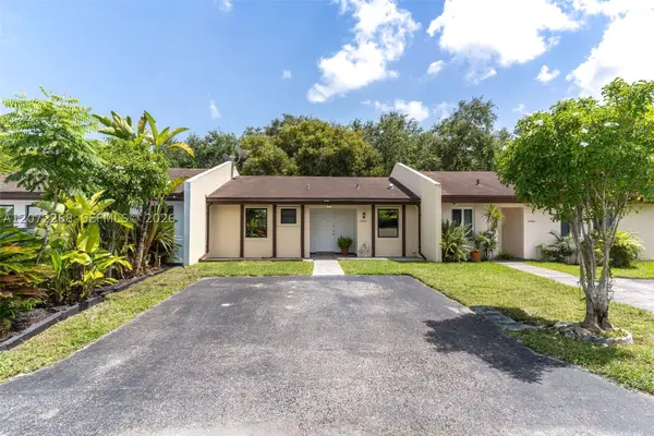 13962 SW 52 Ln, Miami, FL 33175