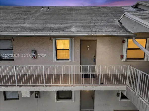 7670 SW 152nd Ave #206, Miami, FL 33193