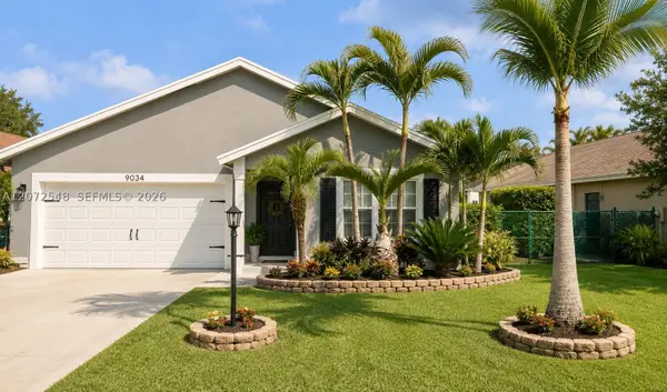 9034 SW Caprice Cir, Stuart, FL 34997
