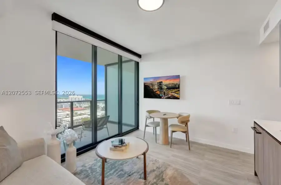 580 72nd #1713, Miami Beach, FL 33141 - #3