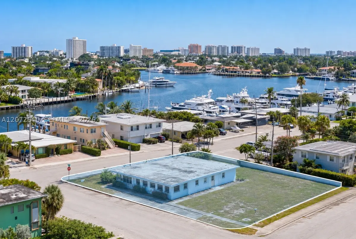 840 NE 19 Way, Fort Lauderdale, FL 33304 - #1