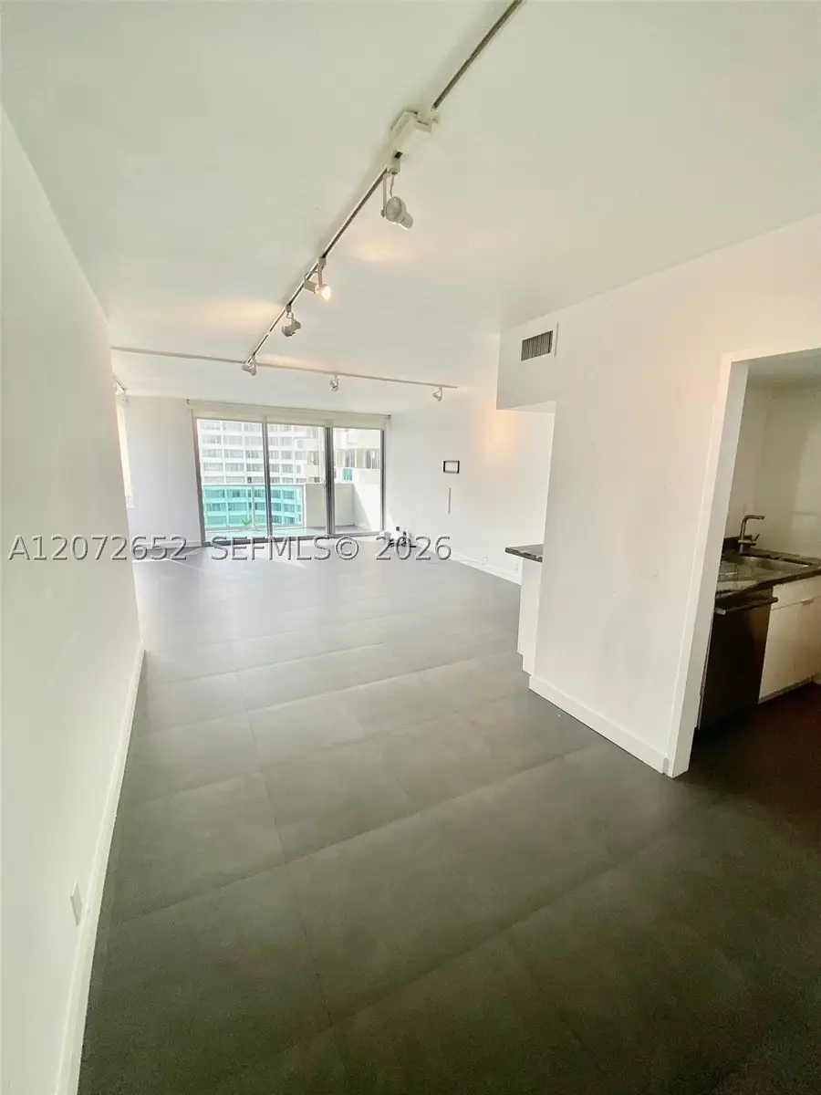 1200 West Ave #815, Miami Beach, FL 33139 - #3