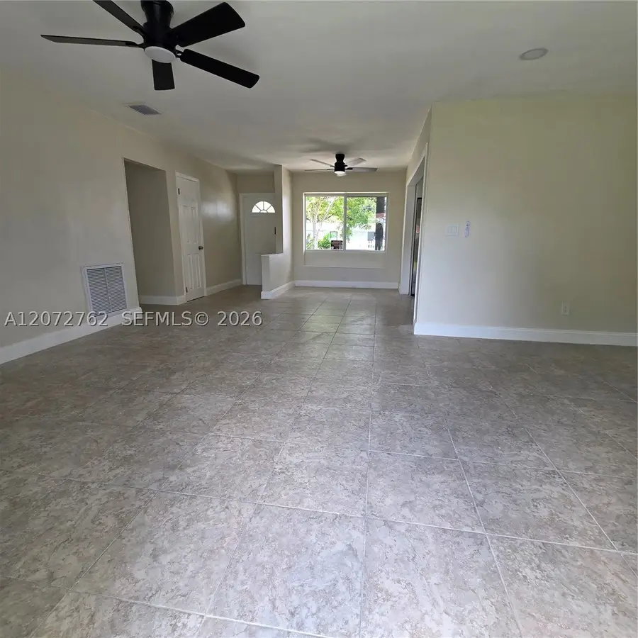 17301 NW 47th Ave, Miami Gardens, FL 33055 - #2