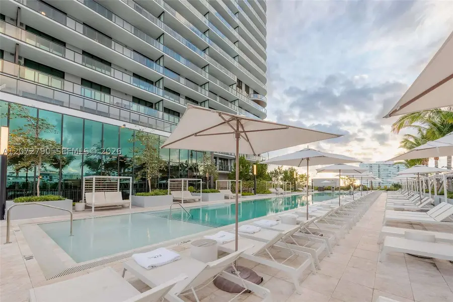 580 72nd St #1012, Miami Beach, FL 33141 - #2