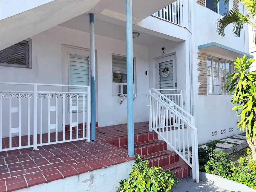 500 77th St #3, Miami Beach, FL 33141 - #2