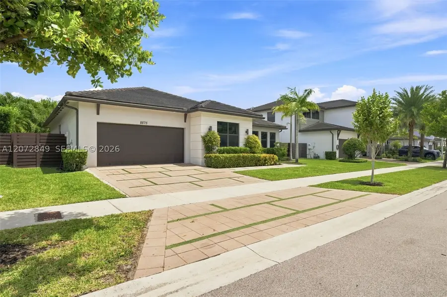8875 NW 161st Ter, Miami Lakes, FL 33018 - #2