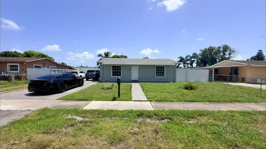 17101 NW 50th Ct, Miami Gardens, FL 33055 - #2