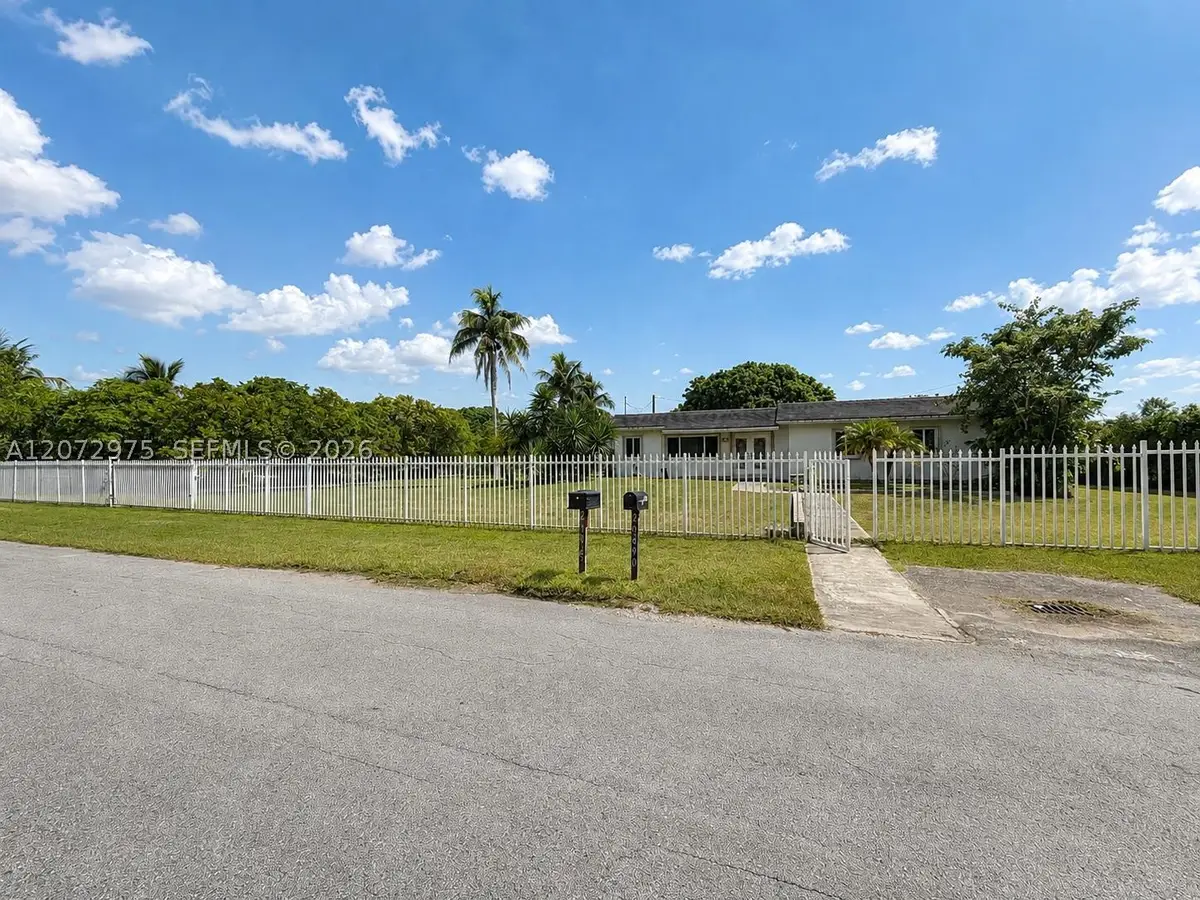 20890 SW 236th St, Homestead, FL 33031 - #1