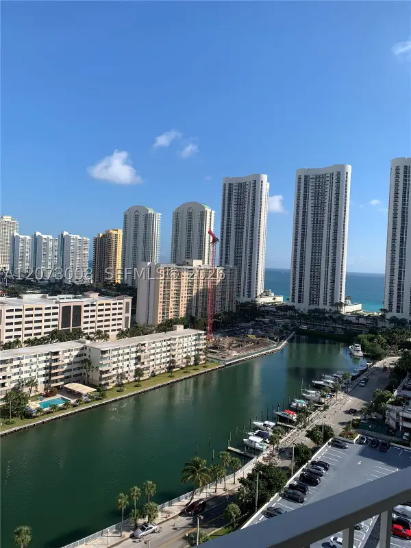 300 Bayview Dr #501, Sunny Isles Beach, FL 33160