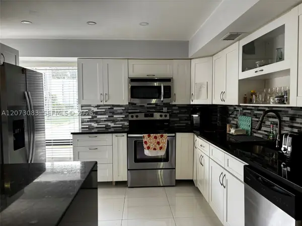 Address Withheld By Seller, Boca Raton, FL 33433