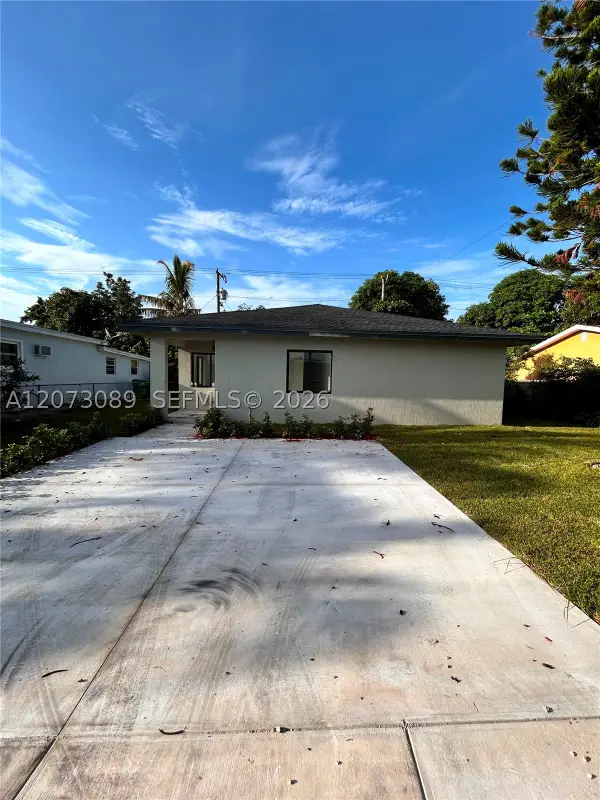 2950 NW 93 St, Miami, FL 33147