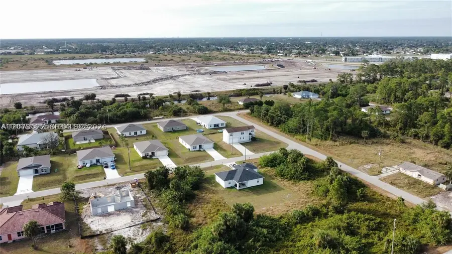 728 Cahn St E, Lehigh Acres, FL 33974 - #3