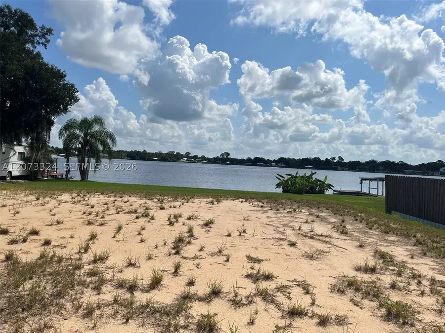 1050 Lake Carrie Dr, Lake Placid, FL 33852 - #2