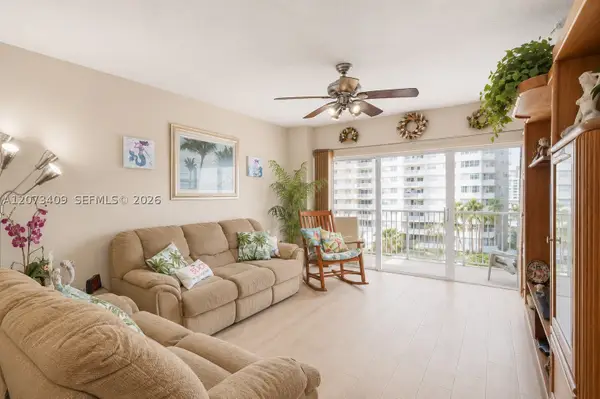 1965 S Ocean Dr #5E, Hallandale Beach, FL 33009