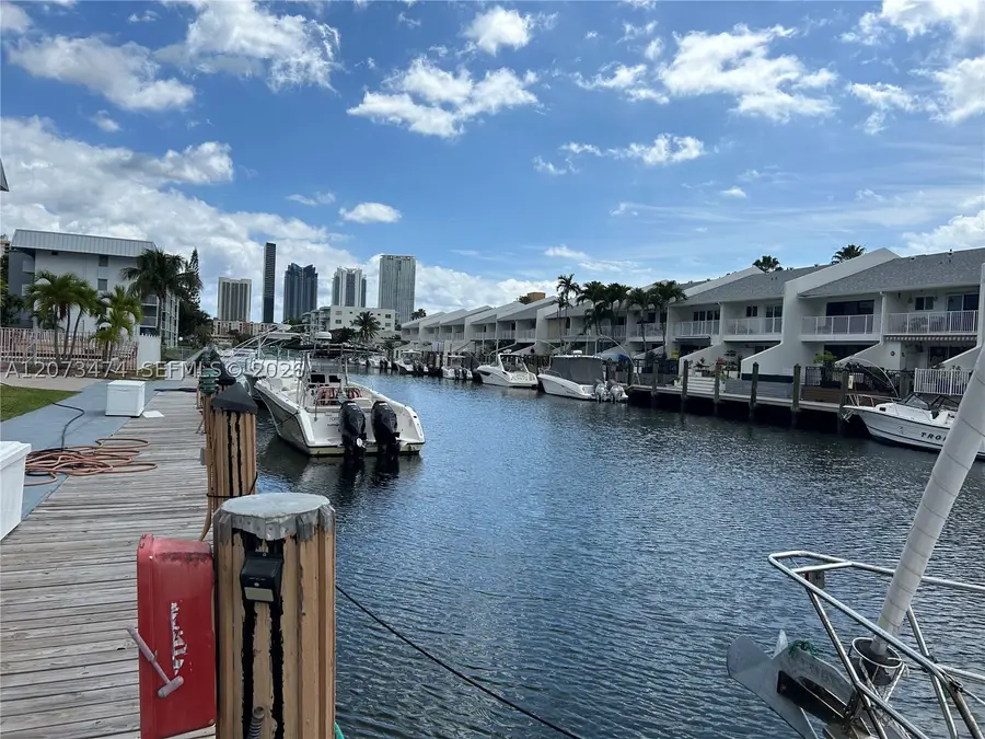 3550 NE 169th St #304, North Miami Beach, FL 33160 - #3