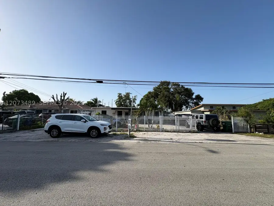 3001 NW 106th St, Miami, FL 33147 - #3