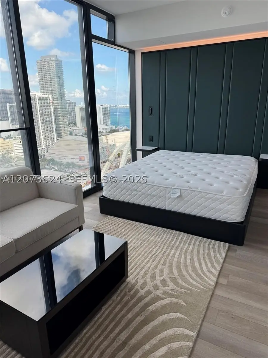 20 NE 11 #3003A, Miami, FL 33132 - #1