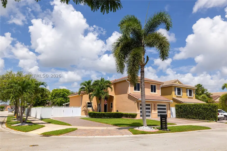 23706 SW 108th Pl, Homestead, FL 33032 - #2