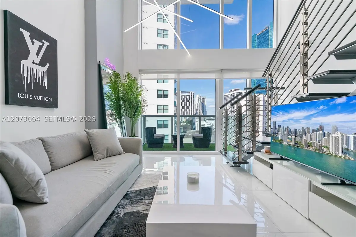 41 SE 5th St #1111, Miami, FL 33131 - #1