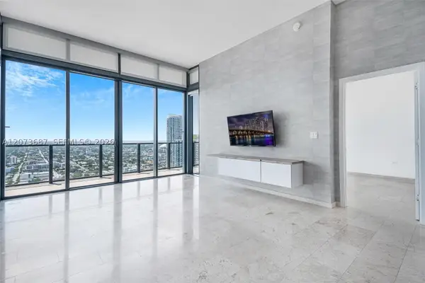 88 SW 7th St #4004, Miami, FL 33130