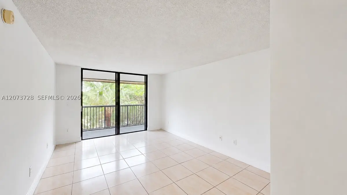 14201 N Kendall Dr #401D, Miami, FL 33186 - #1