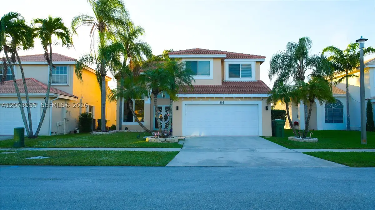 1308 SW 181st Ave, Pembroke Pines, FL 33029 - #1