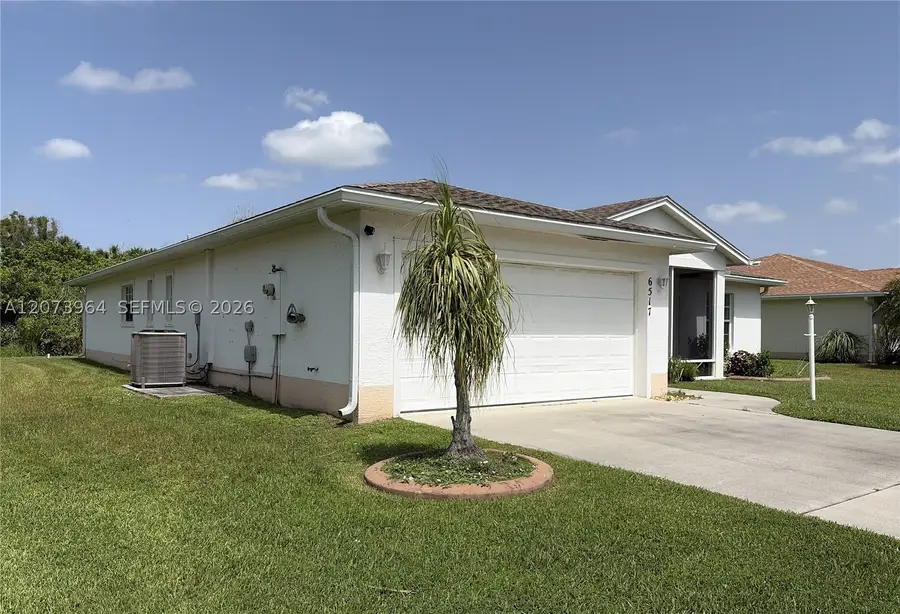 6517 Las Palmas Way, Port Saint Lucie, FL 34952 - #2