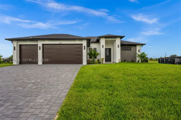 1212 NW 33rd Pl, Cape Coral, FL 33993