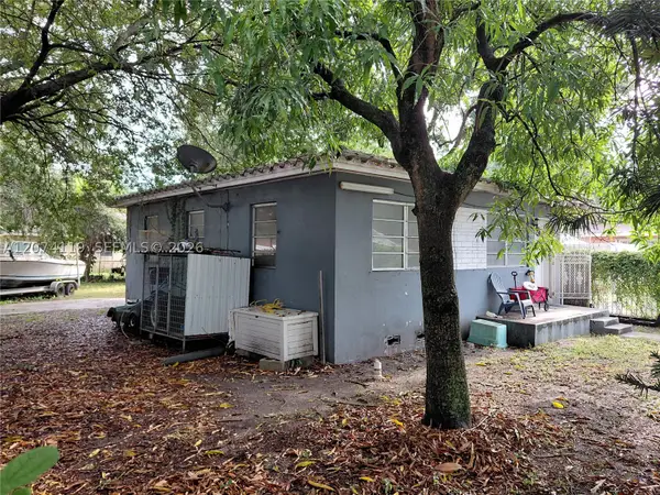 3300 NW 50th St, Miami, FL 33142
