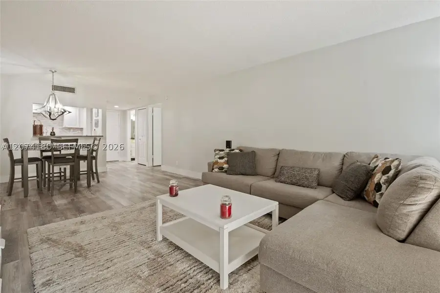 301 Racquet Club Rd #104, Weston, FL 33326 - #3