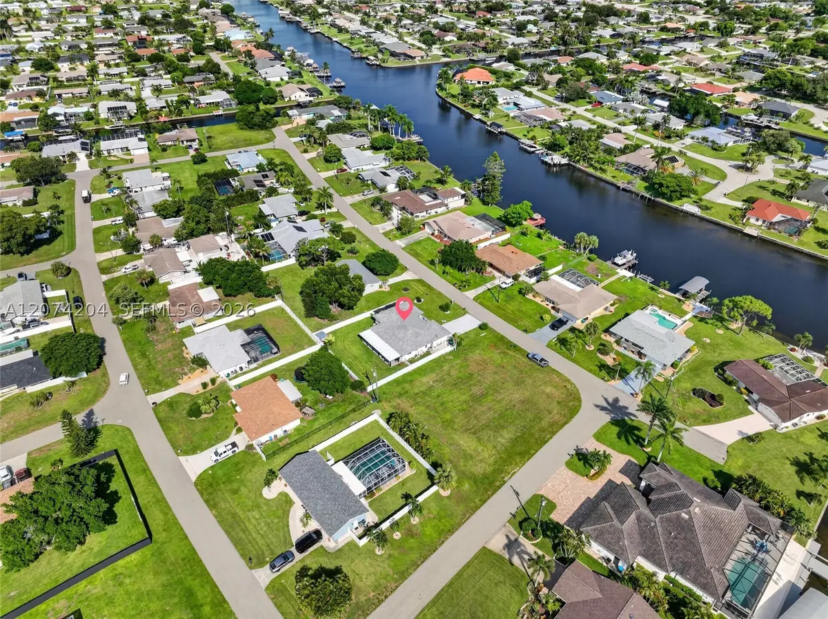 713 Se, Cape Coral, FL 33904 - #1