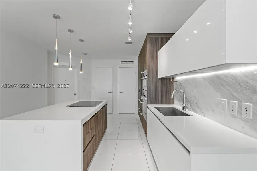 851 NE 1st Ave #1506, Miami, FL 33132 - #3