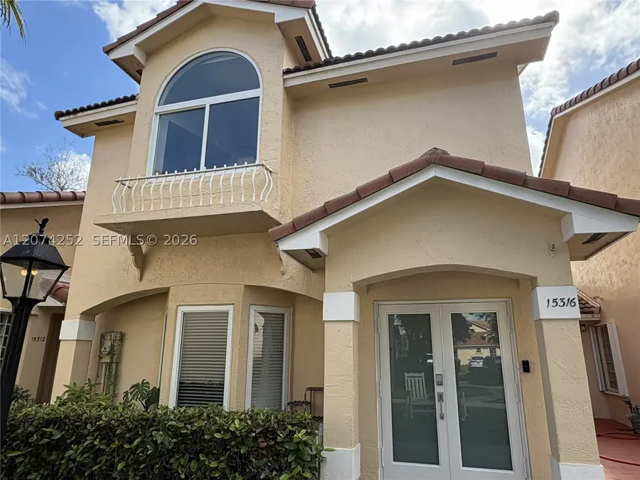 15316 SW 111th St, Miami, FL 33196 - #2